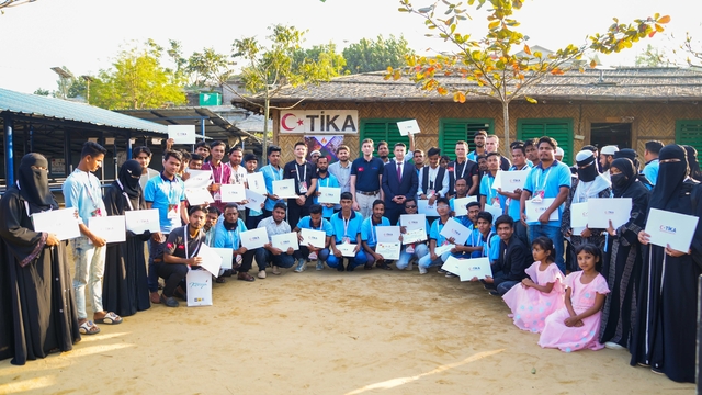 Konya Büyükşehir ve TİKA'dan Arakanlı mültecilere afet eğitimi