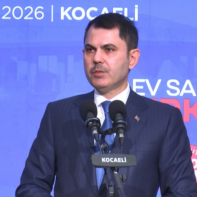 Bakan Kurum: Belediyelerinizde yolsuzluğun kitabını yazdınız