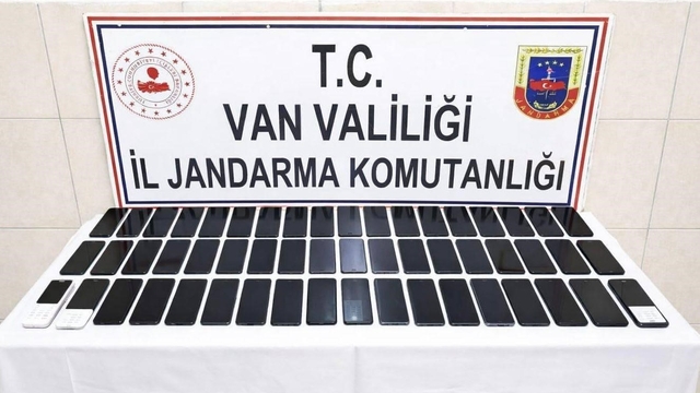 Van'da 1 milyon 750 bin TL değerinde kaçak eşya ele geçirildi