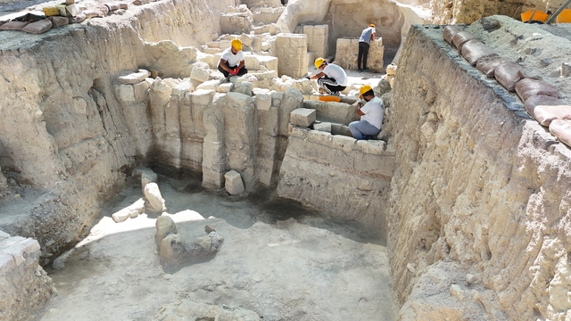 Kapadokya Alan Başkanı Aslanbay, Göreme'deki kurtarma kazılarını yerinde inceledi