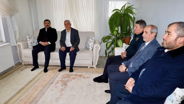 Kaymakam Soysal'dan şehit ailelerine ziyaret