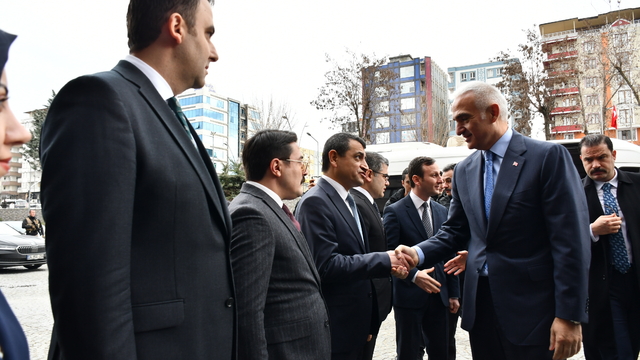 Kültür ve Turizm Bakanı Ersoy Batman'da "AK Parti İl Danışma Toplantısı"nda konuştu: