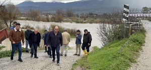 Eşen Çayı taştı, tarım arazileri ve hayvan barınağı sular altında kaldı