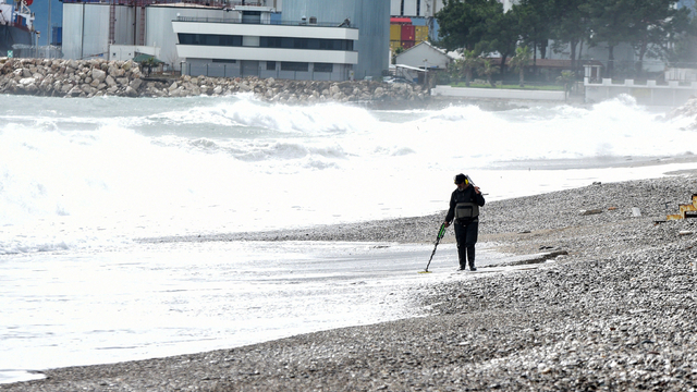 Antalya'yı sağanak vurdu; 7 ilçede okullar tatil edildi (5)