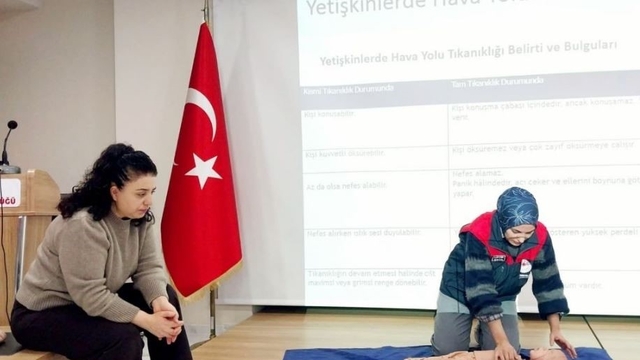 Tunceli'de ilk yardım eğitim sertifikasyon eğitimi