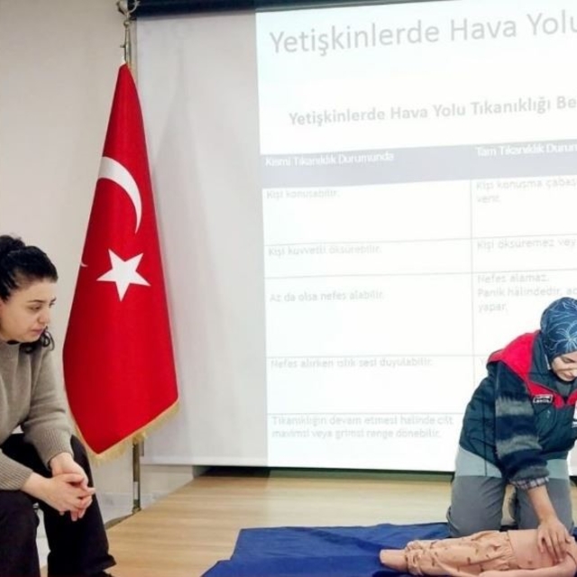 Tunceli'de ilk yardım eğitim sertifikasyon eğitimi