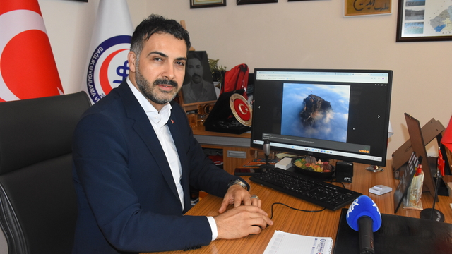 AFSÜ Başhekimi Aydın Balcı, AA'nın "Yılın Kareleri" oylamasına katıldı