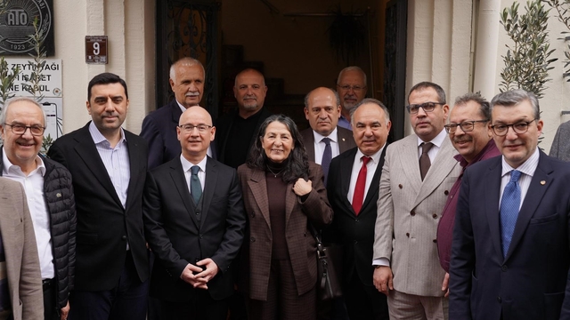 Kuzey Ege Zeytinyağı Lisanslı Depoculukta tarihi adım: İlk imzalar atıldı