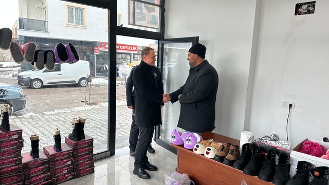 Bulanık Kaymakamı Koşansu'dan esnaf ziyareti