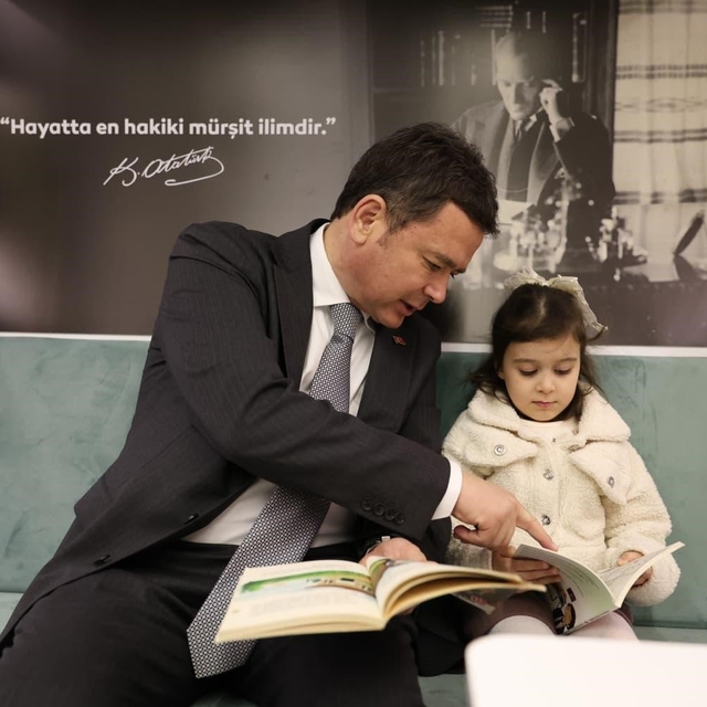 Osmangazi'de 'Yeni Gezici Kütüphane Yollarda'
Kitapla Büyüyen Osmangazi, Ay...