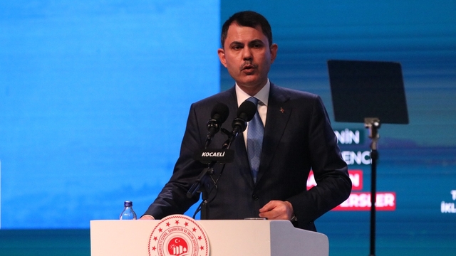 Bakan Kurum: Belediyelerinizde yolsuzluğun kitabını yazdınız (2)