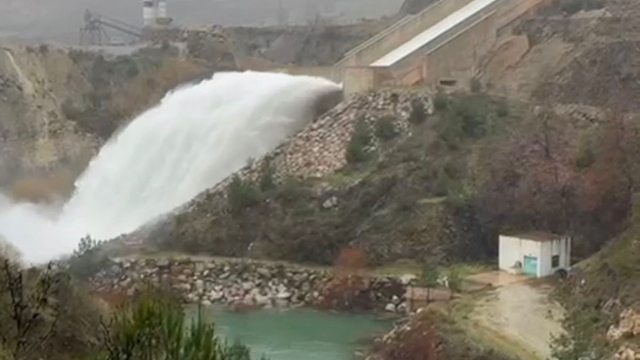 Anamur Kaymakamlığı'ndan vatandaşlara sel uyarısı