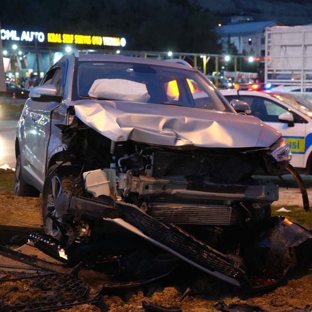 Samsun'da SUV tipi araçlar çarpıştı: 2 yaralı
