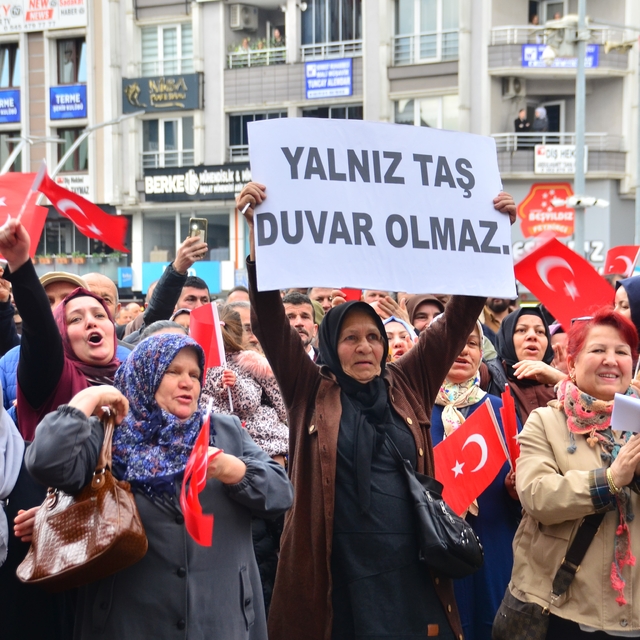 Samsun'da idari yapı değişikliği tepki gördü