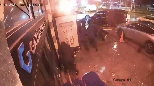 Gaziantep'te lüks restoranı kurşunlayan 2 şahıs yakalandı