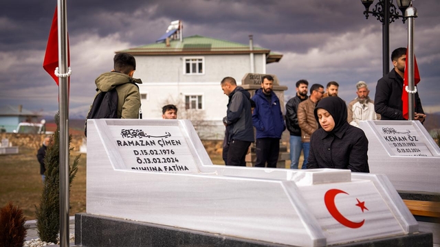 Erzincan İliç'te maden ocağındaki heyelanda hayatını kaybeden işçiler anıldı