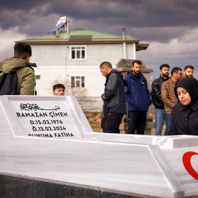 Erzincan İliç'te maden ocağındaki heyelanda hayatını kaybeden işçiler anıld...