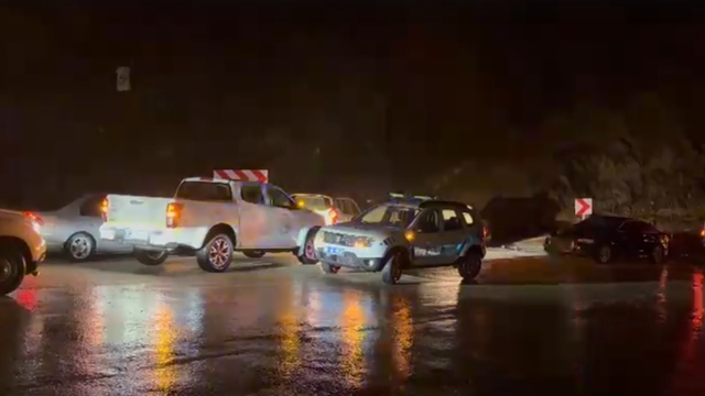 Adana'da Feke, Saimbeyli ve Tufanbeyli'yi bağlayan kara yolu ulaşıma kapandı