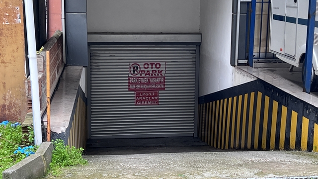 Manisa'da otopark girişinde bir kişi ölü bulundu