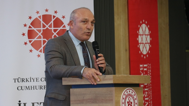 Antalya'da "Medya Etiği-Sorumlu Gazetecilik Kampı" başladı