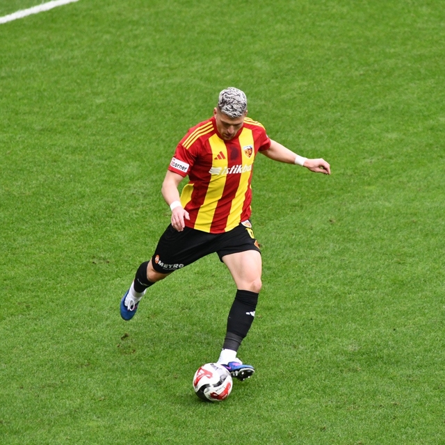 Kayserispor 28 kişilik kadrosunu TFF'ye bildirdi