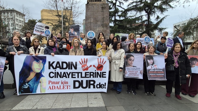 Trabzon'da Pınar Kaynak için yürüyüş