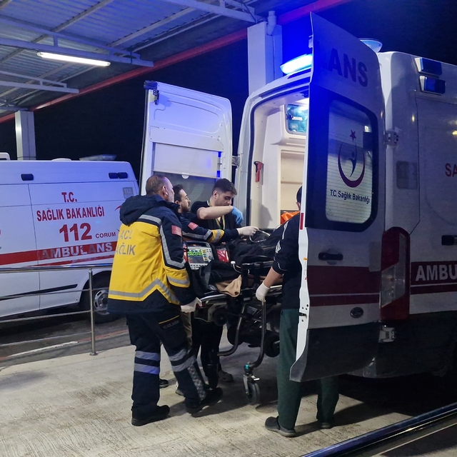 Çorum'da soba faciası: Yaşlı çift, karbonmonoksit gazından zehirlendi