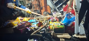 Osmaniye'de markette çıkan yangın söndürüldü