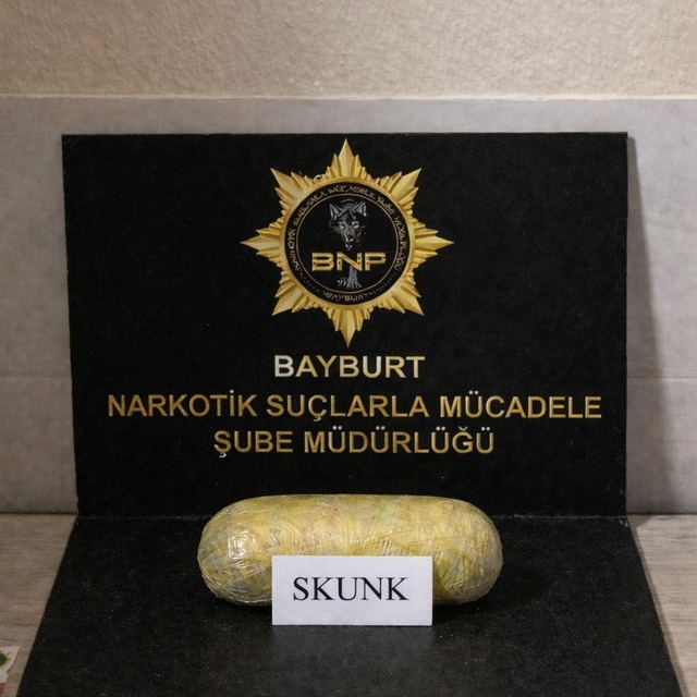 Bayburt'ta 219 gram skunk ele geçirildi