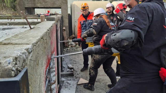 Aydın'da arama kurtarma ekipleri her an göreve hazır
AFAD'dan uygulamalı enkaz eğitimi