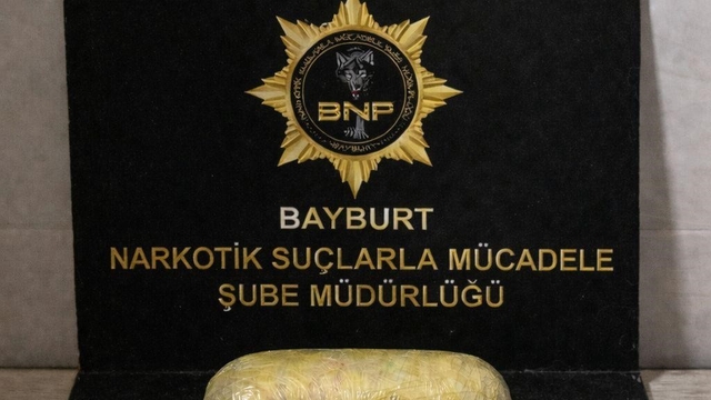 Bayburt'ta 219 gram skunk ele geçirildi