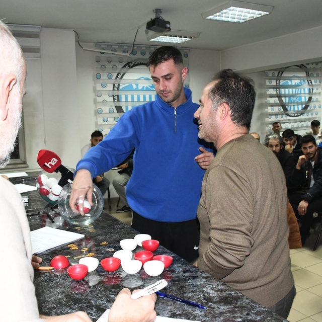 Kayseri 2. Amatör Küme fikstür çekimi yapıldı
4 grupta 28 takım mücadele ed...