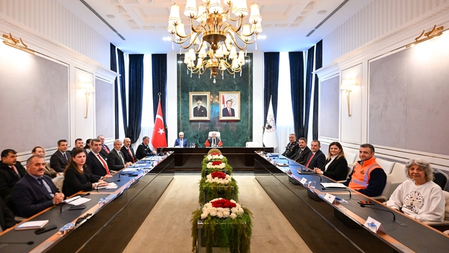 Kırklareli'nde okullarda alınacak asayiş tedbirleri görüşüldü