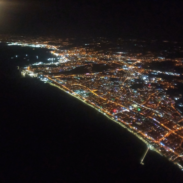 Samsun'dan objektife yansıyanlar: Gökyüzü büyüledi, şehir ışıkları geceyi a...