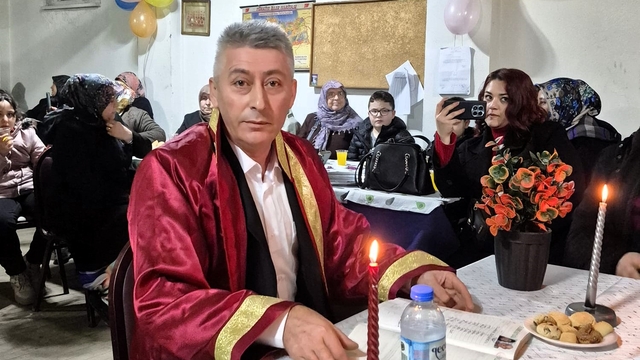 Bilecik'te köy muhtarı, yaşlı çiftin nikahını kıydı