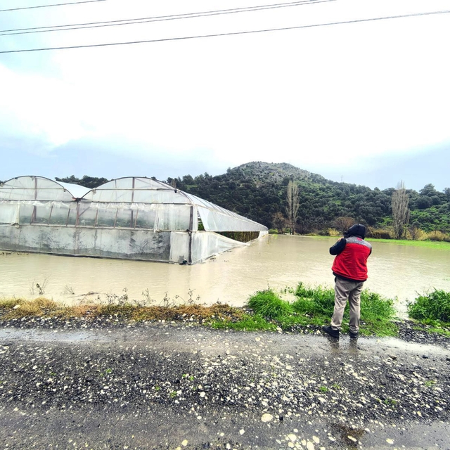 Sel afetinde zarar gören alanlarda ön hasar tespit çalışmaları başladı