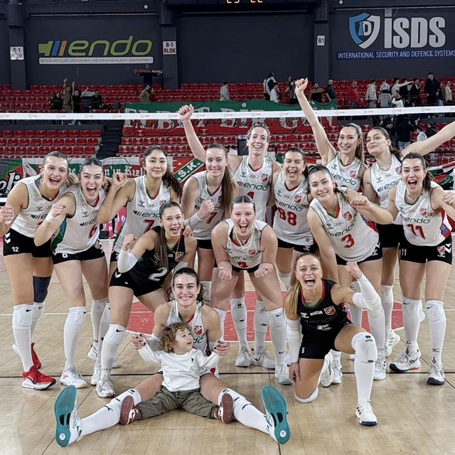 Karşıyaka filede Denizli'ye konuk