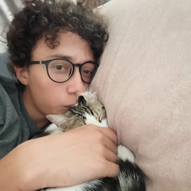 Genç yaşta kalbine yenik düştü