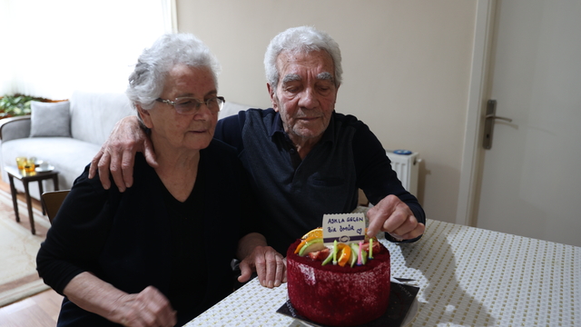 Edirne'de "koca çınarlar" 60 yıllık evliliğin sırrını paylaştı