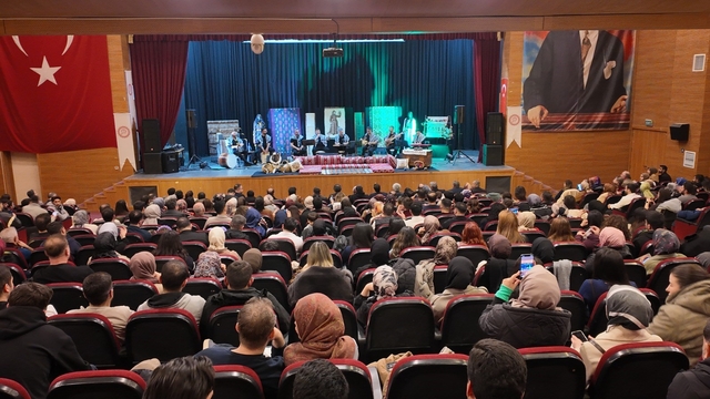 Siirt'e yeni atanan öğretmenlere sıra gecesi düzenlendi