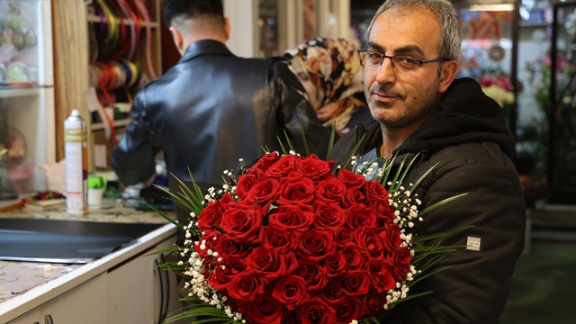 Kırşehir'de sevgililer gününe özel "41 kere maşallah" çiçek konseptine ilgi