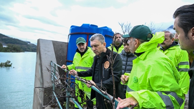 Alanya Dim Barajının kotu dün itibariyle 168,91 metreye ulaştı
Barajın dolu savak maksimum çalışma kotunun 170 metre olduğu kaydedildi
Riskli alandaki 220 ev ve iş yerine tebligat yapıldı, 314 vatandaş tahliye edildi, 132 konut ve 73 iş yeri boşaltıldı, 48 vatandaş kamu misafirhanelerine yerleştirildi