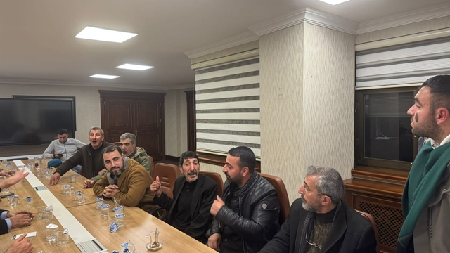 Diyarbakır Büyükşehir Belediyesinden seyyar satıcılarla zabıtalar arasında yaşanan gerginliğe ilişkin açıklama