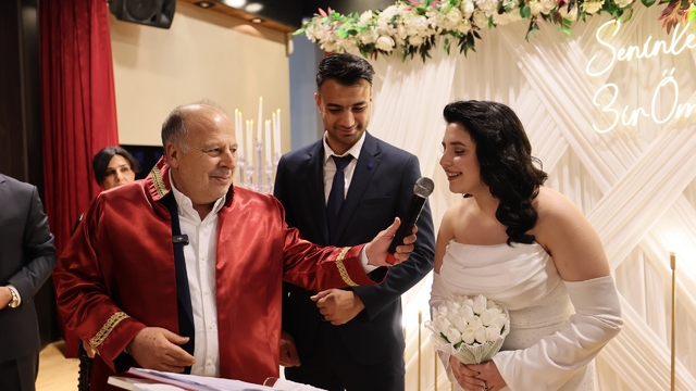 Yüreğir Belediyesi'nden 14 Şubat'a özel toplu nikah töreni