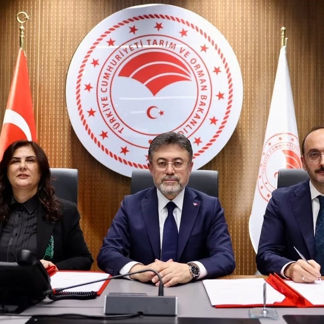 Aydın Türkiye'de ilklerin kenti oluyor
Deniz suyu arıtılıp içme suyu yapıla...