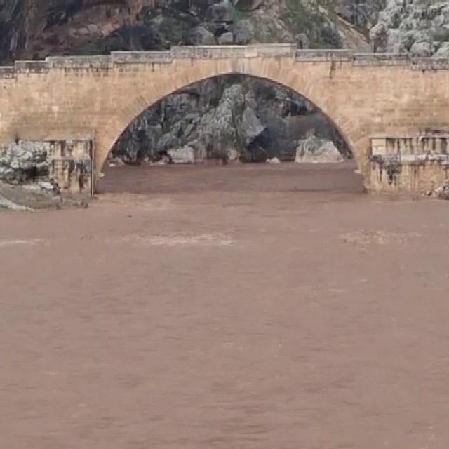 Cendere Çayı yükseldi