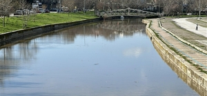 Atikhisar Barajı doldu, kontrollü su bırakılmaya başlandı