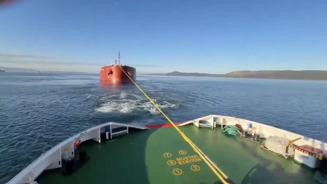 Çanakkale Boğazı'nda dökme yük gemisi makine arızası yaptı