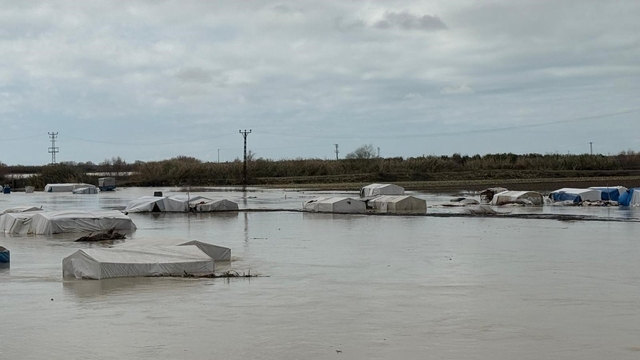 Tarsus'ta 8 bin dönüm tarım arazisi sular altında kaldı