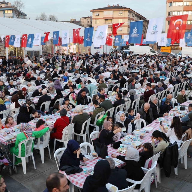 Kocaeli'nde Ramazan coşkusu: Çadır etkinlikleri ve konserlerle dolu program